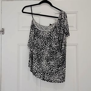 Chaps One Shoulder Size 1X